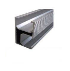 Vai trò của thanh Rail nhôm trong thi công năng lượng mặt trời